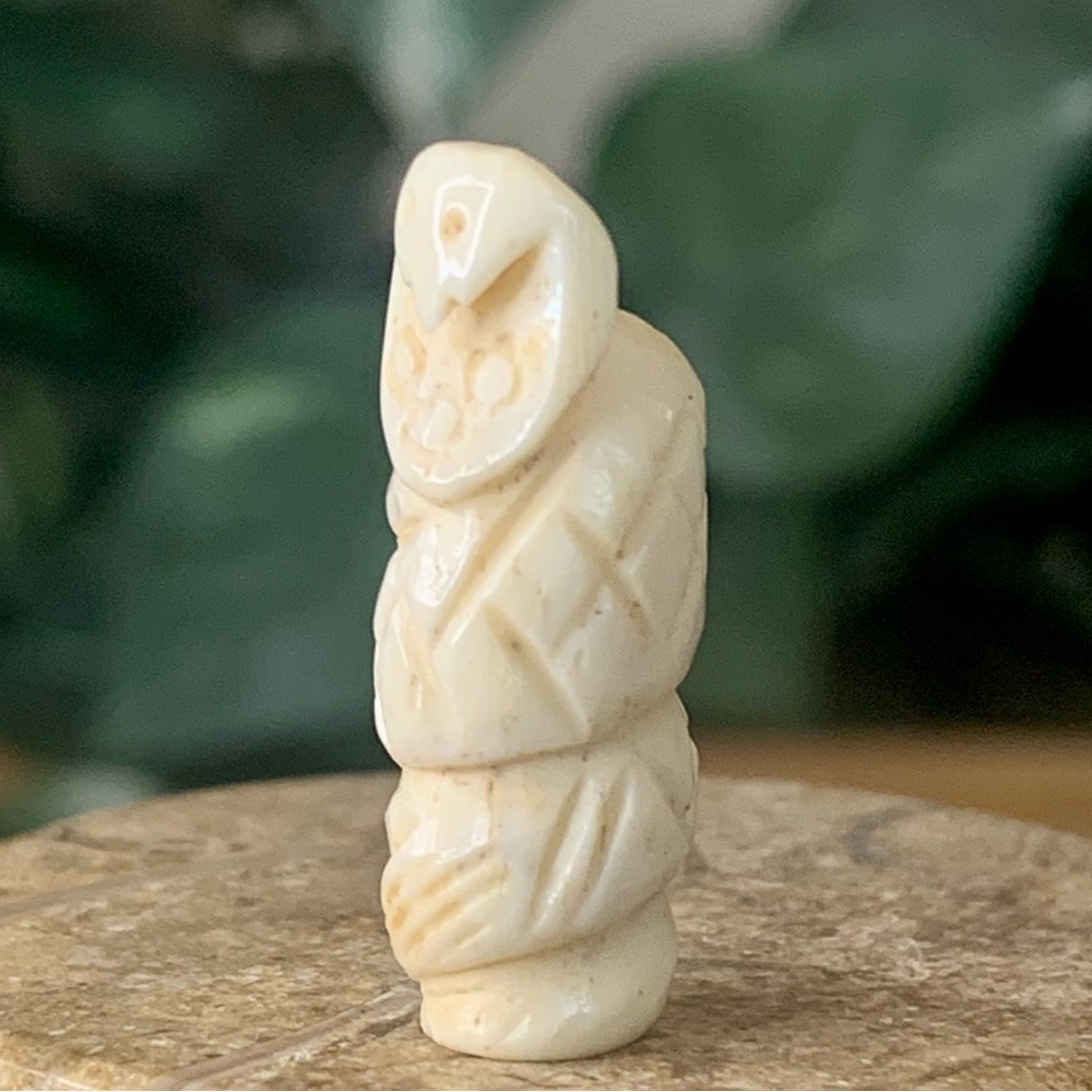 Hand Carved Snake Bone Bead Top Drilled Detailed Coiled Cobra Animal Carving 1" - Picture 8 of 16